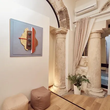 L' Hotellerie Easy Suites Palermo Exterior photo