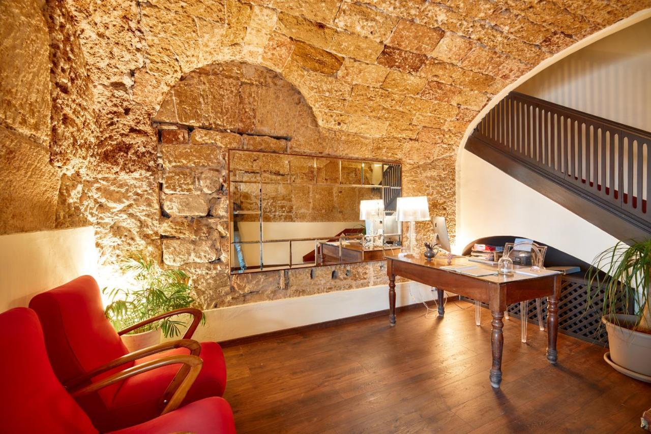 L' Hotellerie Easy Bed and breakfast