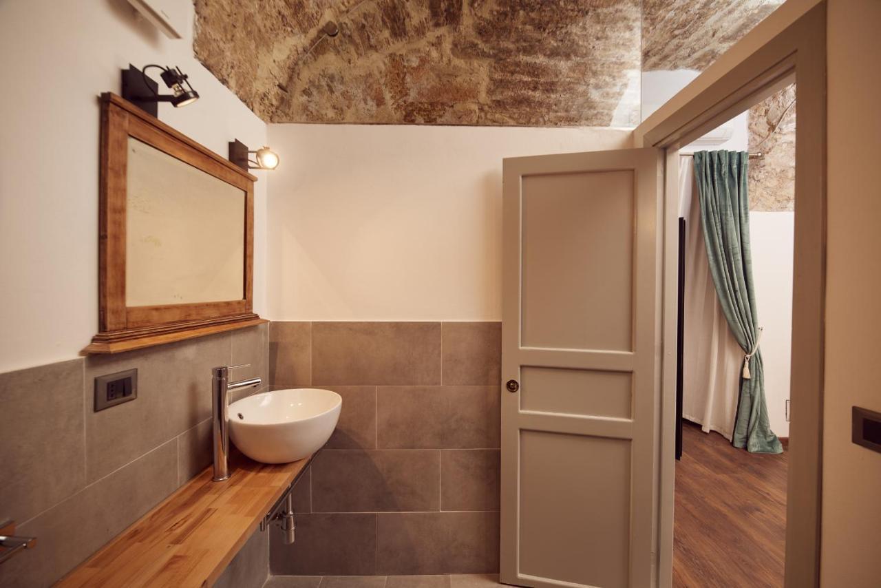 L' Hotellerie Easy Bed & Breakfast 2*